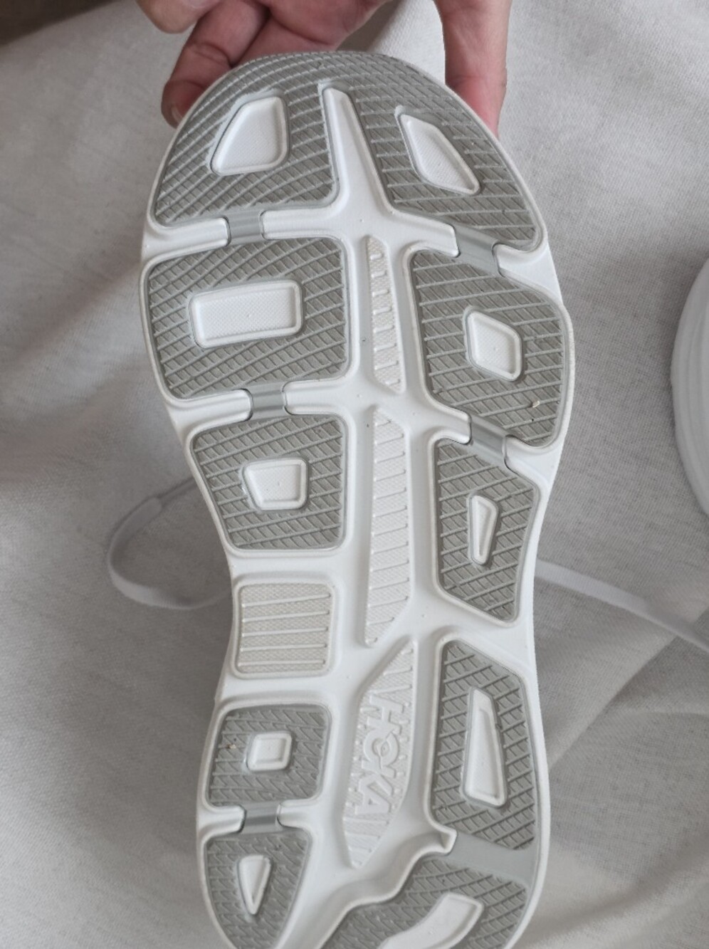 HOKA Women's Bondi 9  Stardust/Silver colorway, US size 8.5B - Picture 5 of 9